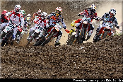 mx1_001_motocross_2012_republique_tcheque_loket_sandra.jpg