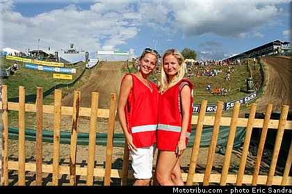 pitbabe_003_motocross_2012_republique_tcheque_loket_sandra.jpg