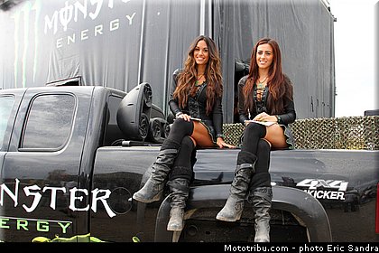 pitbabe_004_motocross_2012_republique_tcheque_loket_sandra.jpg