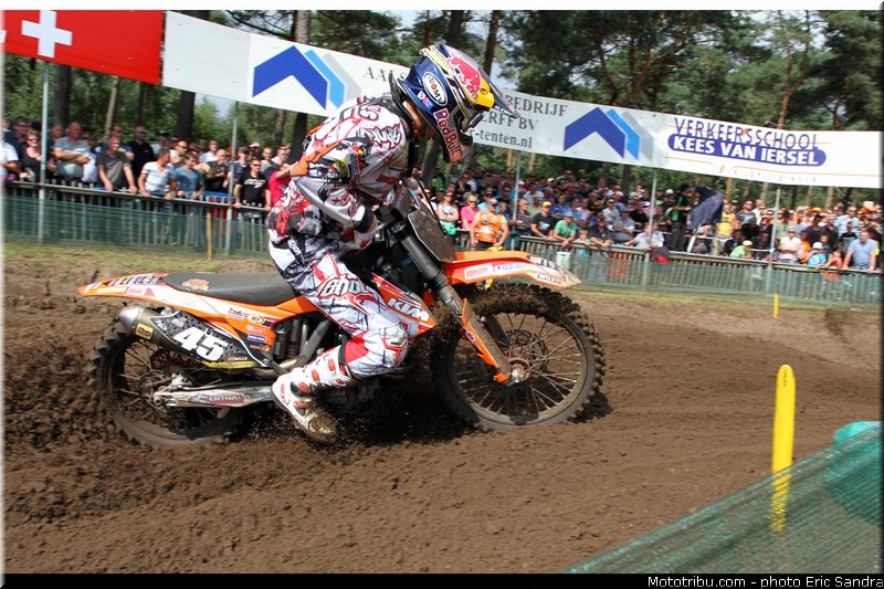 nicholls_001_motocross_2012_benelux_lierop