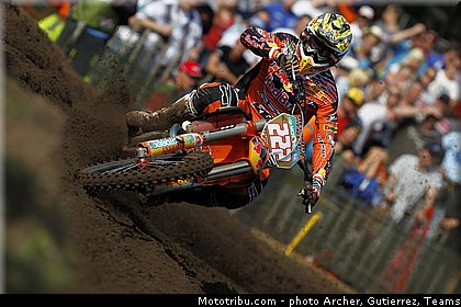 cairoli_007_motocross_2012_benelux_lierop.jpg