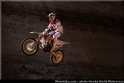 goncalves_11_team_honda_world_motocross_2012.jpg