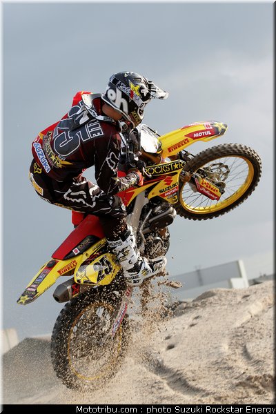 MOTO 