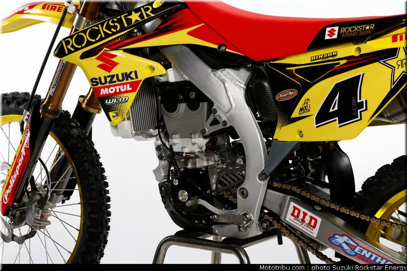 MOTO 