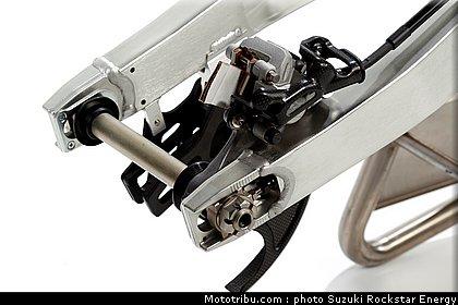 suzuki_rmz_450s_022.jpg