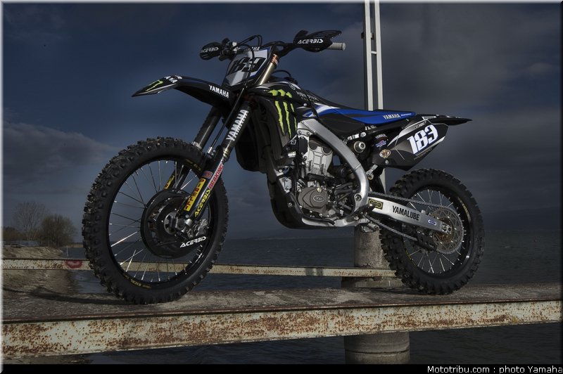 MOTO 
