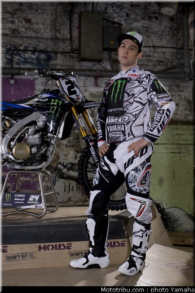 MOTO 