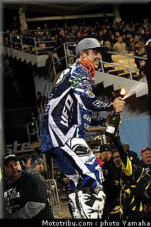 osborne_10_cross_2012_team_monster_energy_yamaha.jpg