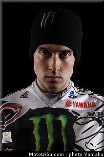 simpson_2_cross_2012_team_monster_energy_yamaha.jpg
