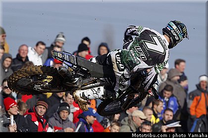 tonus_3_cross_2012_team_monster_energy_yamaha.jpg
