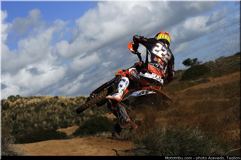 MOTO 