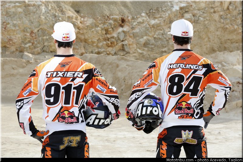 MOTO 