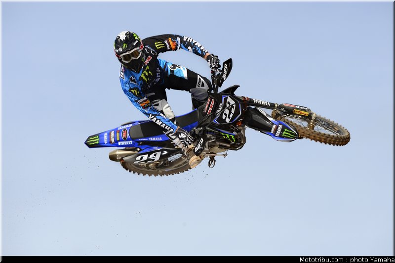 MOTO 