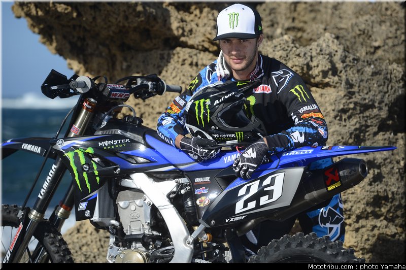 MOTO 