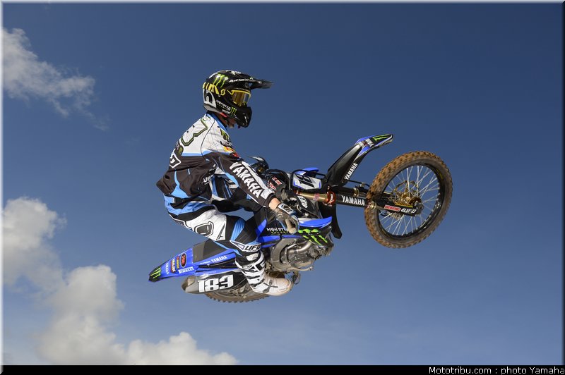 MOTO 