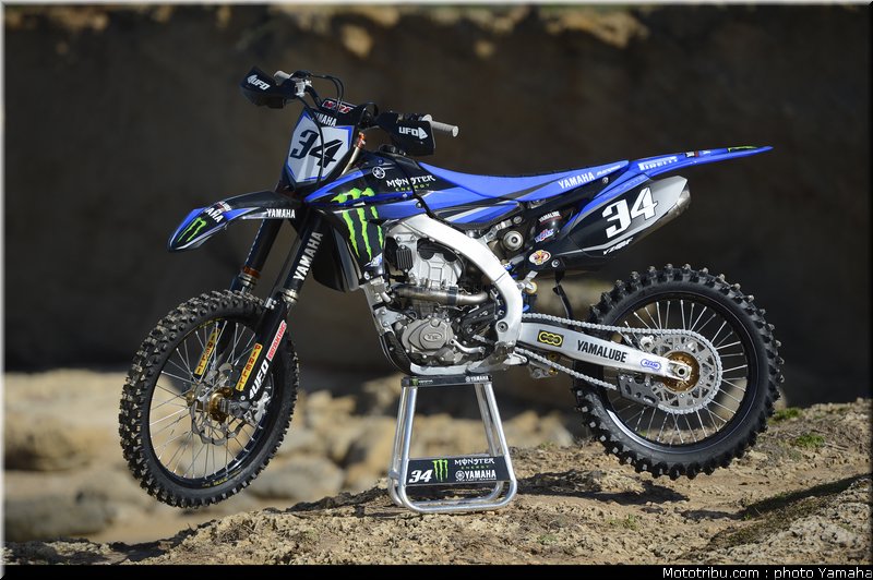 MOTO 
