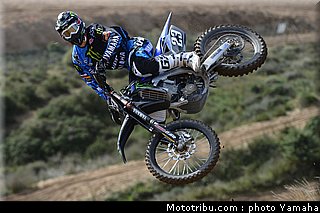charlier_09_motocross_monster_energy_yamaha_racing_team_2013.jpg