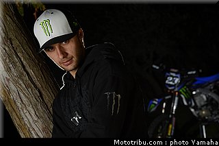 charlier_18_motocross_monster_energy_yamaha_racing_team_2013.jpg