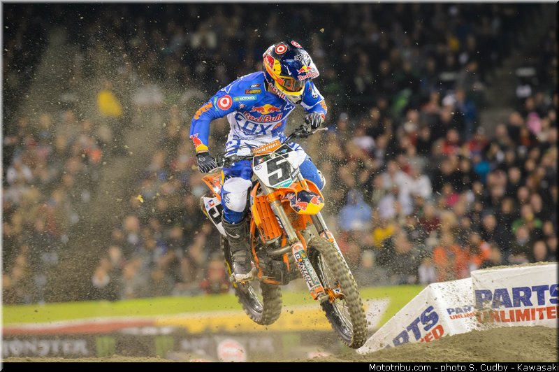 dungey_010_supercross_us_2013_anaheim_1