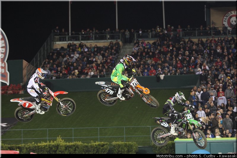 savatgy_001_supercross_us_2013_anaheim_1