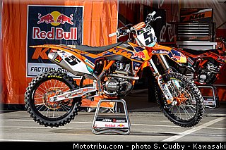 dungey_028_supercross_us_2013_anaheim_1.jpg