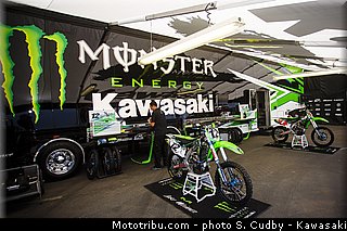 kawasaki_001_supercross_us_2013_anaheim_1.jpg