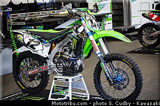 kawasaki_002_supercross_us_2013_anaheim_1.jpg