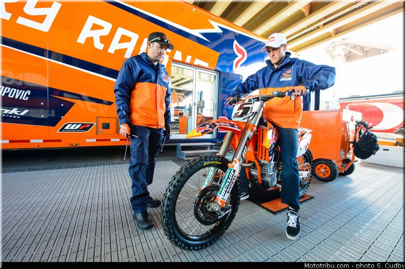 dungey_13_supercross_us_2012_phoenix