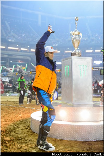 dungey_16_supercross_us_2012_phoenix