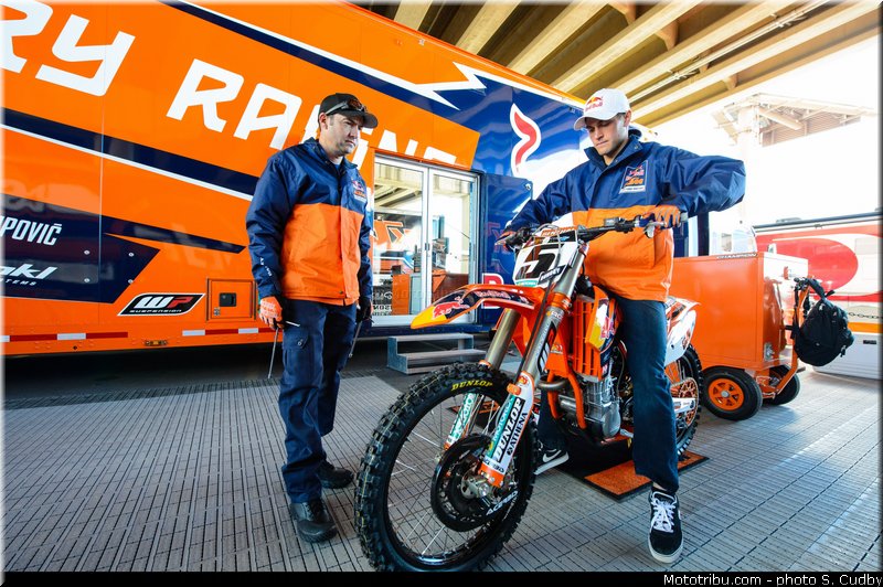 dungey_19_supercross_us_2012_phoenix