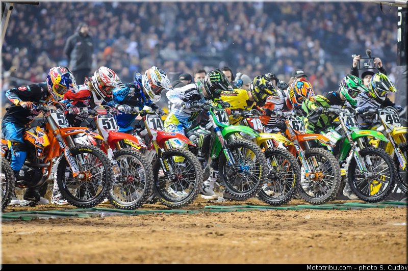 dungey_25_supercross_us_2012_phoenix