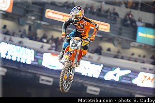 dungey_07_supercross_us_2012_phoenix.jpg