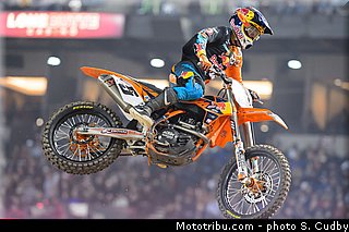 dungey_09_supercross_us_2012_phoenix.jpg