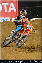 dungey_11_supercross_us_2012_phoenix.jpg