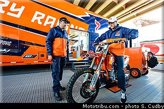 dungey_19_supercross_us_2012_phoenix.jpg