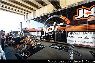 ktm_03_supercross_us_2012_phoenix.jpg