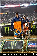 roczen_11_supercross_us_2012_phoenix.jpg