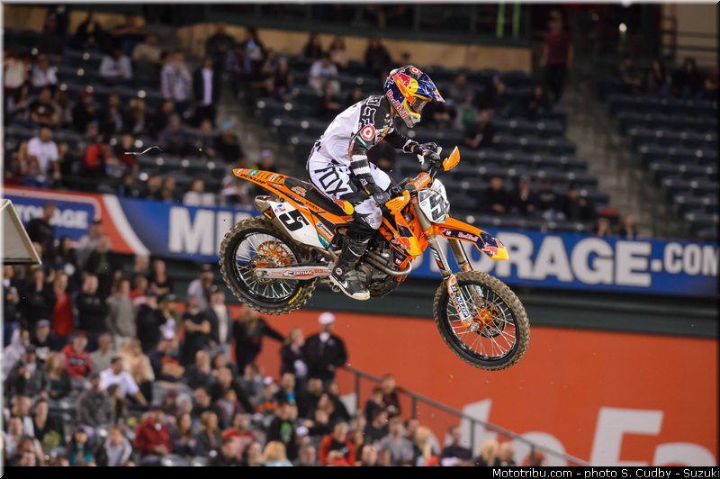 dungey_10_supercross_us_2013_anaheim_2