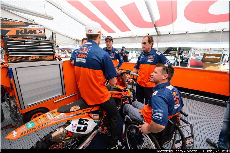 dungey_12_supercross_us_2013_anaheim_2