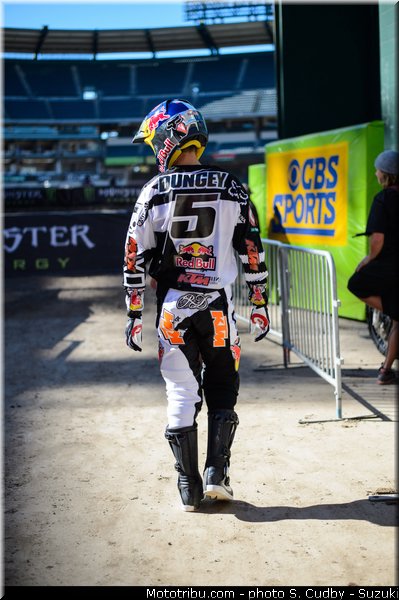dungey_13_supercross_us_2013_anaheim_2