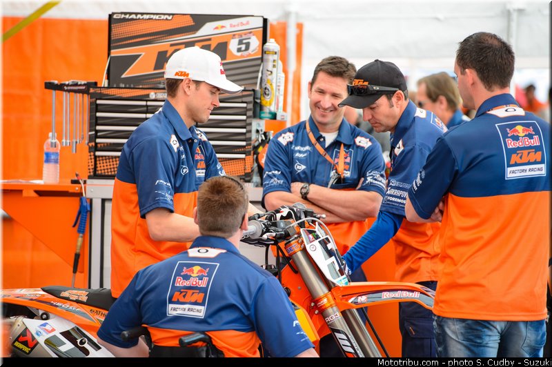 dungey_14_supercross_us_2013_anaheim_2