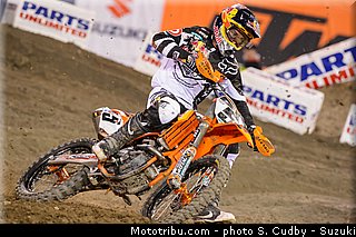 dungey_09_supercross_us_2013_anaheim_2.jpg