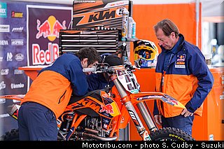 dungey_11_supercross_us_2013_oakland.jpg