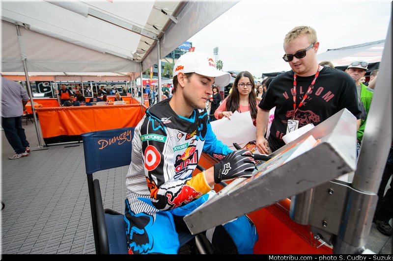 dungey_015_supercross_us_2013_anaheim_3