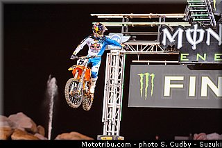 dungey_004_supercross_us_2013_anaheim_3.jpg