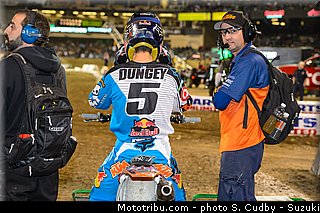 dungey_018_supercross_us_2013_anaheim_3.jpg