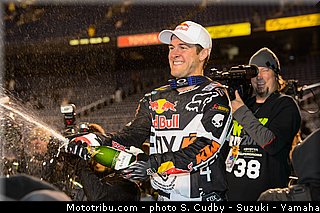 dungey_016_supercross_us_2013_san_diego.jpg
