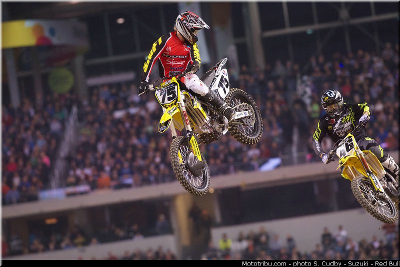 hill_001_supercross_us_2013_arlington