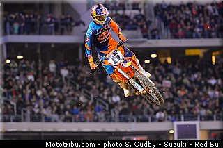 dungey_015_supercross_us_2013_arlington.jpg