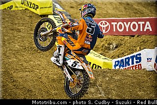 dungey_019_supercross_us_2013_arlington.jpg